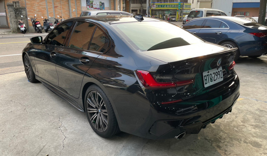 BMW 330i Sedan 2019 總代理